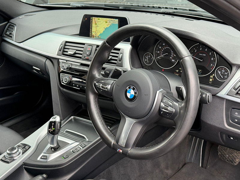 BMW 3 Series 2.0 330e 7.6kWh M Sport Auto Euro 6 (s/s) 4dr 4dr Automatic 2026