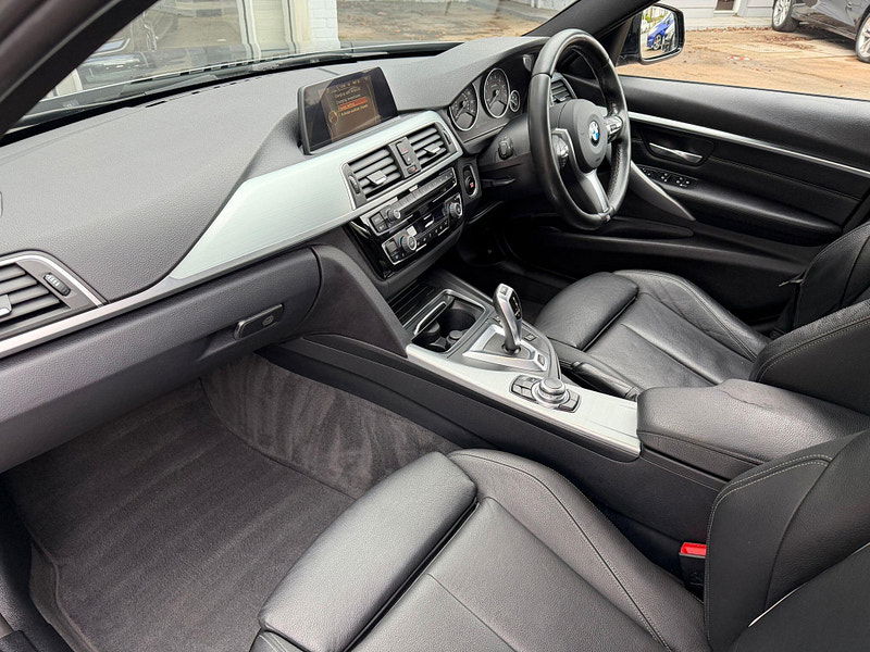 BMW 3 Series 2.0 330e 7.6kWh M Sport Auto Euro 6 (s/s) 4dr 4dr Automatic 2026