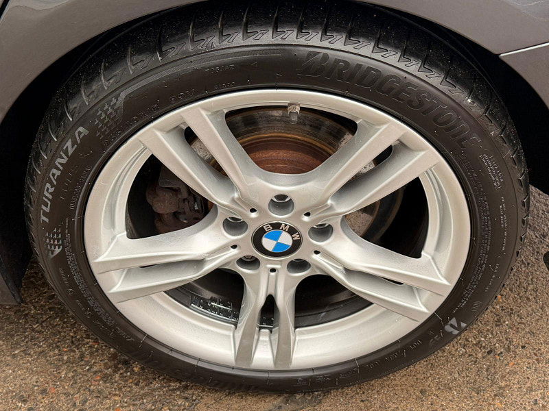 BMW 3 Series 2.0 330e 7.6kWh M Sport Auto Euro 6 (s/s) 4dr 4dr Automatic 2026