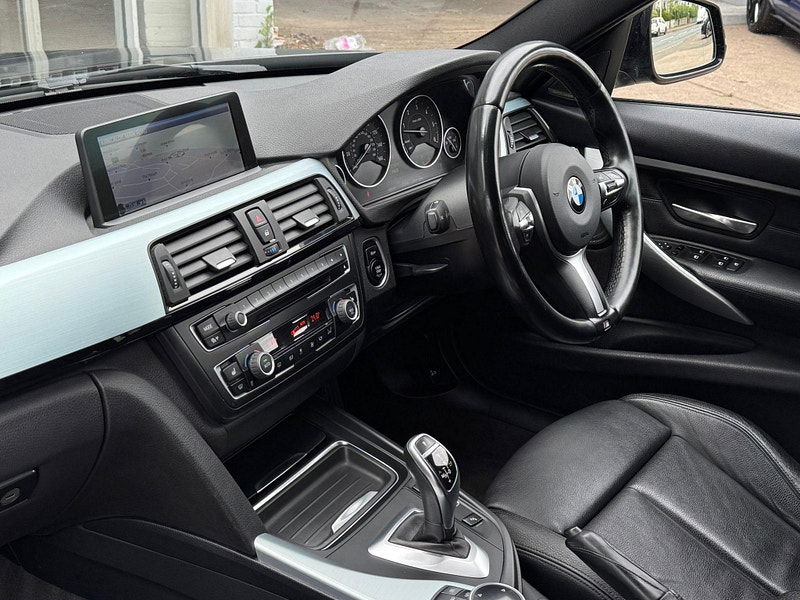 BMW 3 Series 3.0 330d M Sport Touring Auto xDrive Euro 5 (s/s) 5dr 5dr Automatic 2025