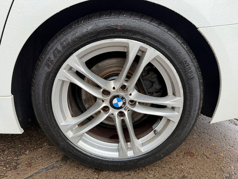 BMW 5 Series 2.0 518d M Sport Touring Auto Euro 6 (s/s) 5dr 5dr Automatic 2025