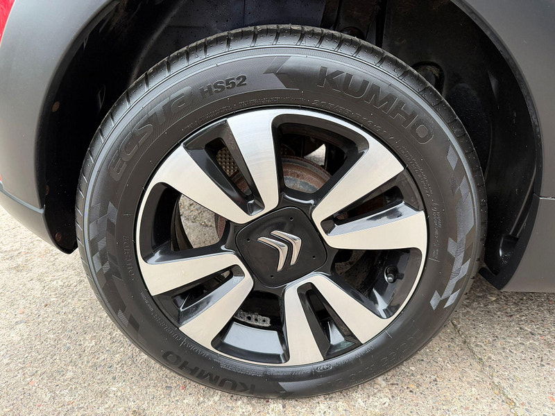 Citroen C3 1.2 PureTech Feel Euro 6 5dr 5dr Manual 2025