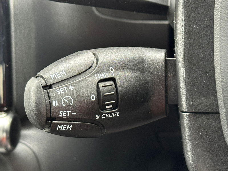 Citroen C3 1.2 PureTech Shine Euro 6 (s/s) 5dr 5dr Manual 2025