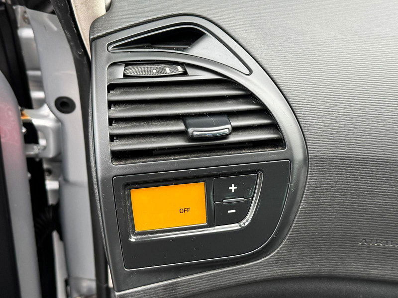Citroen C4 Picasso 1.6 HDi Platinum Euro 5 5dr 5dr Manual 2025