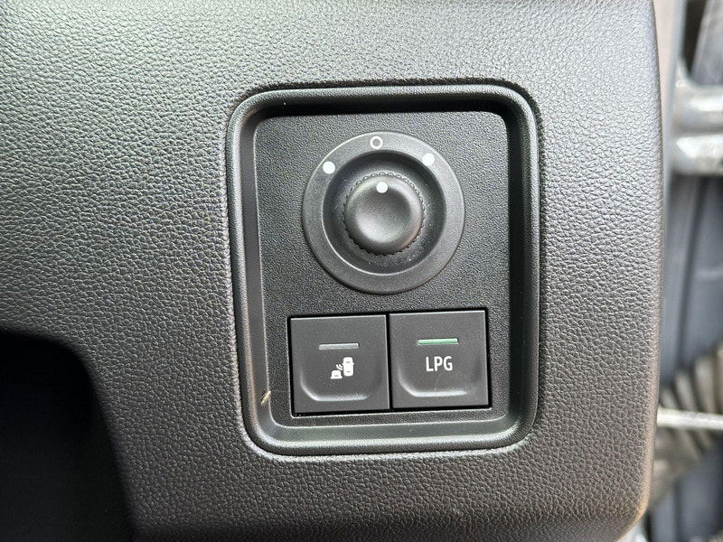 Dacia Duster 1.0 TCe Bi-Fuel Extreme SE Euro 6 (s/s) 5dr 5dr Manual 2025