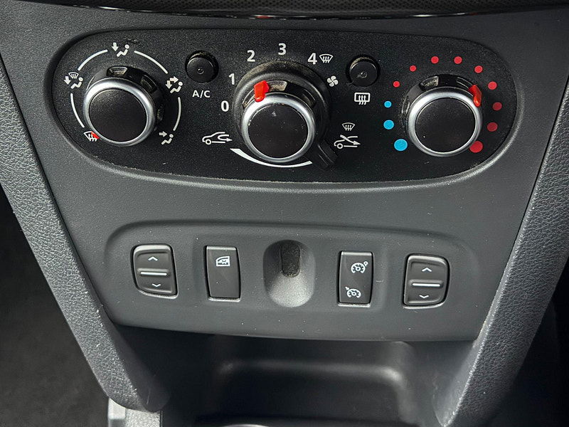 Dacia Sandero Stepway 0.9 TCe Comfort Euro 6 (s/s) 5dr 5dr Manual 2026