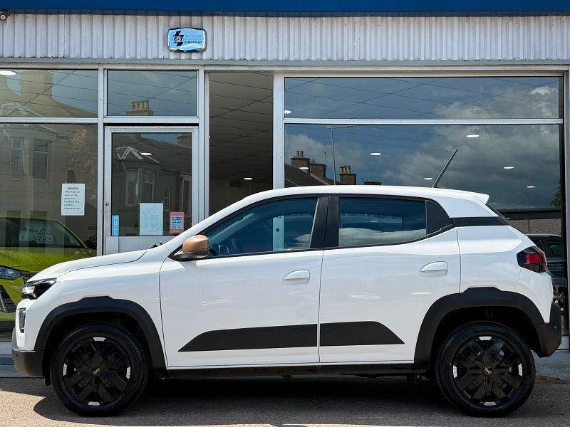 Dacia Spring 65 26.8kWh EXTREME Auto 5dr 5dr Automatic 2026