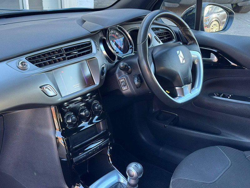DS Automobiles DS 3 1.2 PureTech Chic Euro 6 3dr 3dr Manual 2025