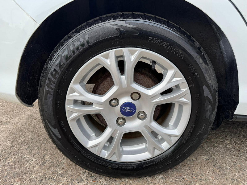 Ford B-Max 1.4 Zetec Euro 5 5dr 5dr Manual 2026
