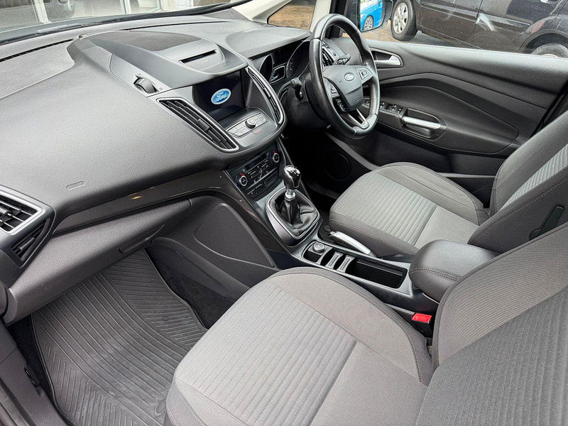 Ford C-Max 1.0T EcoBoost Titanium Euro 6 (s/s) 5dr 5dr Manual 2025