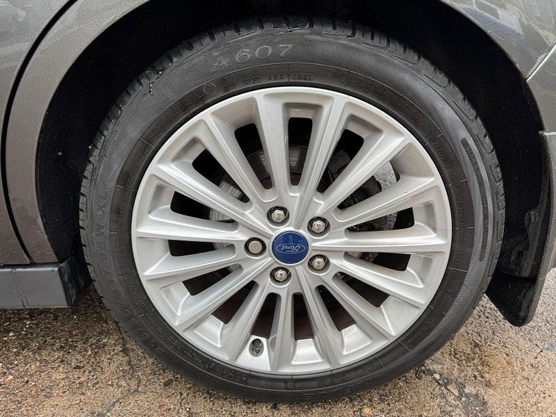 Ford C-Max 1.0T EcoBoost Titanium Euro 6 (s/s) 5dr 5dr Manual 2025