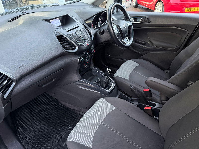 Ford EcoSport 1.0T EcoBoost Zetec 2WD Euro 6 (s/s) 5dr 5dr Manual 2026