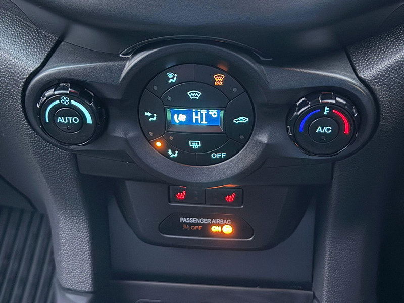 Ford EcoSport 1.0T EcoBoost Zetec 2WD Euro 6 (s/s) 5dr 5dr Manual 2026