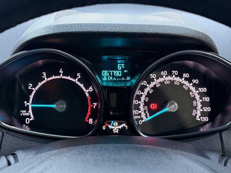 Ford EcoSport 1.0T EcoBoost Zetec 2WD Euro 6 (s/s) 5dr 5dr Manual 2026