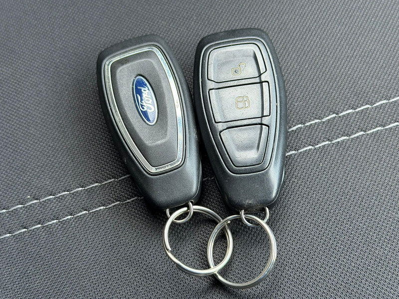 Ford EcoSport 1.5 TDCi Titanium 2WD Euro 5 5dr 5dr Manual 2026