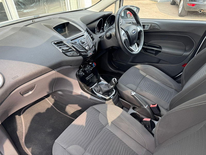 Ford Fiesta 1.0 Zetec Euro 5 (s/s) 5dr 5dr Manual 2025