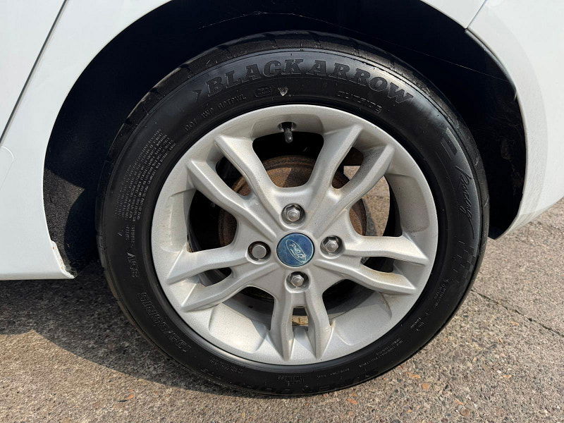 Ford Fiesta 1.0 Zetec Euro 5 (s/s) 5dr 5dr Manual 2025