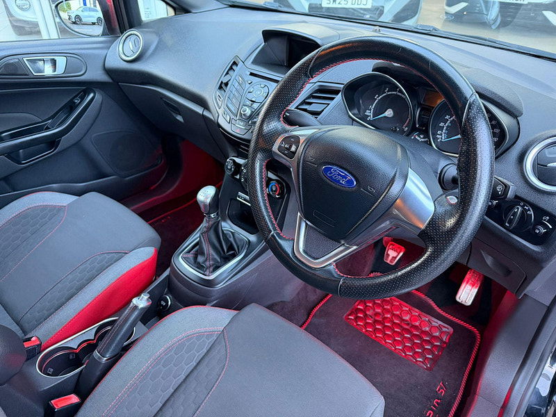 Ford Fiesta 1.0T EcoBoost ST-Line Euro 6 (s/s) 3dr 3dr Manual 2025