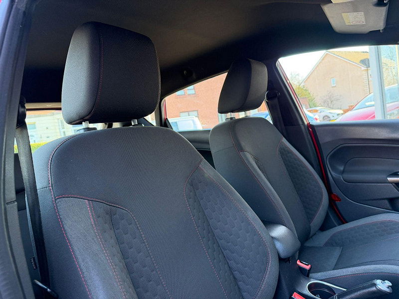 Ford Fiesta 1.0T EcoBoost ST-Line Euro 6 (s/s) 5dr 5dr Manual 2026