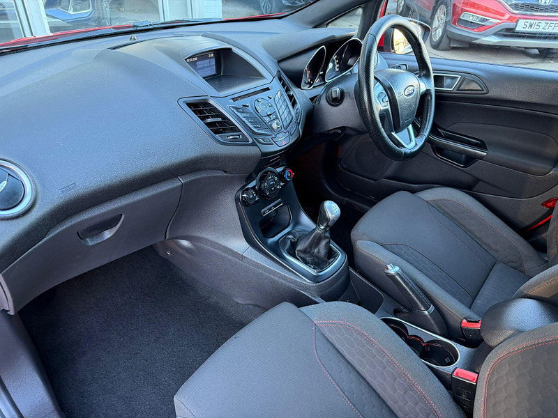 Ford Fiesta 1.0T EcoBoost ST-Line Euro 6 (s/s) 5dr 5dr Manual 2026