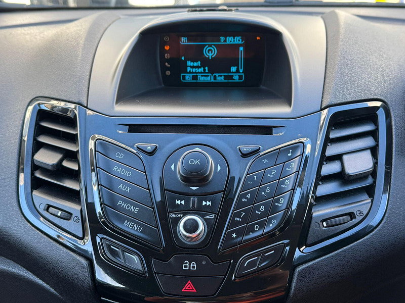 Ford Fiesta 1.0T EcoBoost Zetec Euro 5 (s/s) 3dr 3dr Manual 2026