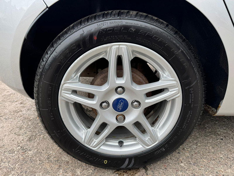 Ford Fiesta 1.0T EcoBoost Zetec Euro 5 (s/s) 5dr 5dr Manual 2025