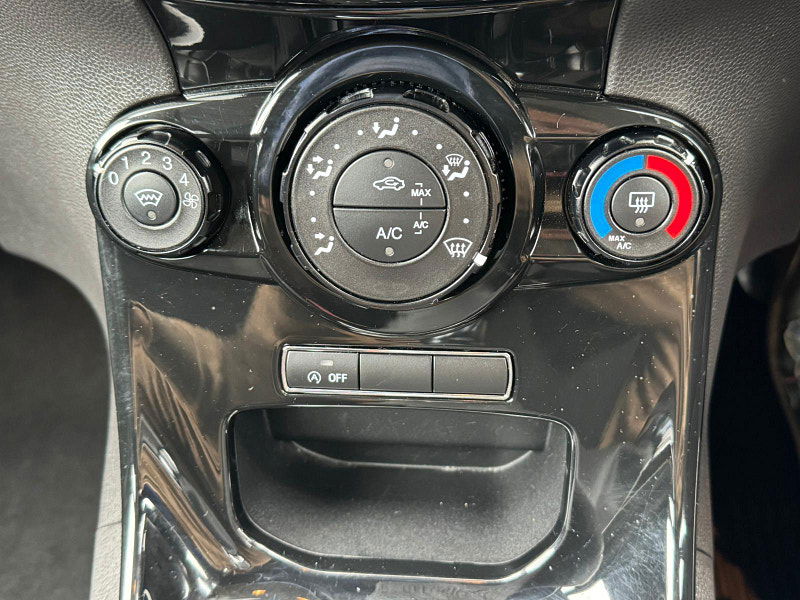 Ford Fiesta 1.0T EcoBoost Zetec Euro 5 (s/s) 5dr 5dr Manual 2025