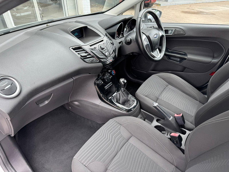 Ford Fiesta 1.0T EcoBoost Zetec Euro 5 (s/s) 5dr 5dr Manual 2025