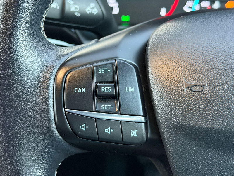 Ford Fiesta 1.0T EcoBoost Zetec Euro 6 (s/s) 5dr 5dr Manual 2025