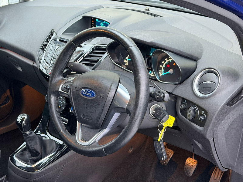 Ford Fiesta 1.0T EcoBoost Zetec Euro 6 (s/s) 5dr 5dr Manual 2026