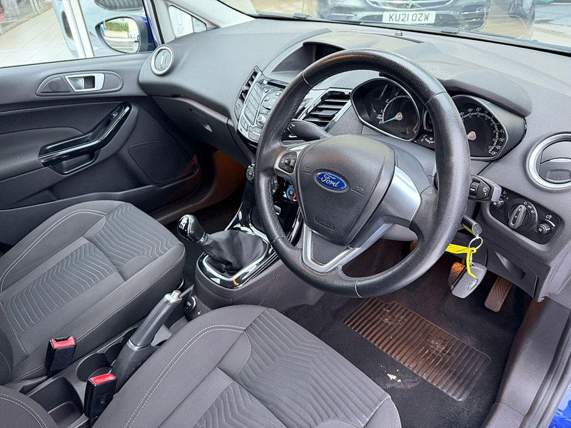 Ford Fiesta 1.0T EcoBoost Zetec Euro 6 (s/s) 5dr 5dr Manual 2026