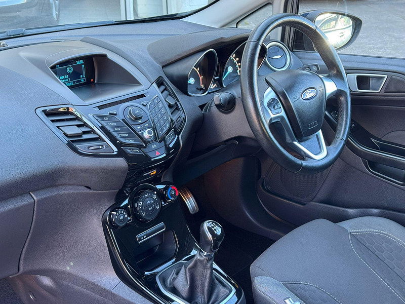 Ford Fiesta 1.0T EcoBoost Zetec S Euro 5 (s/s) 3dr 3dr Manual 2025