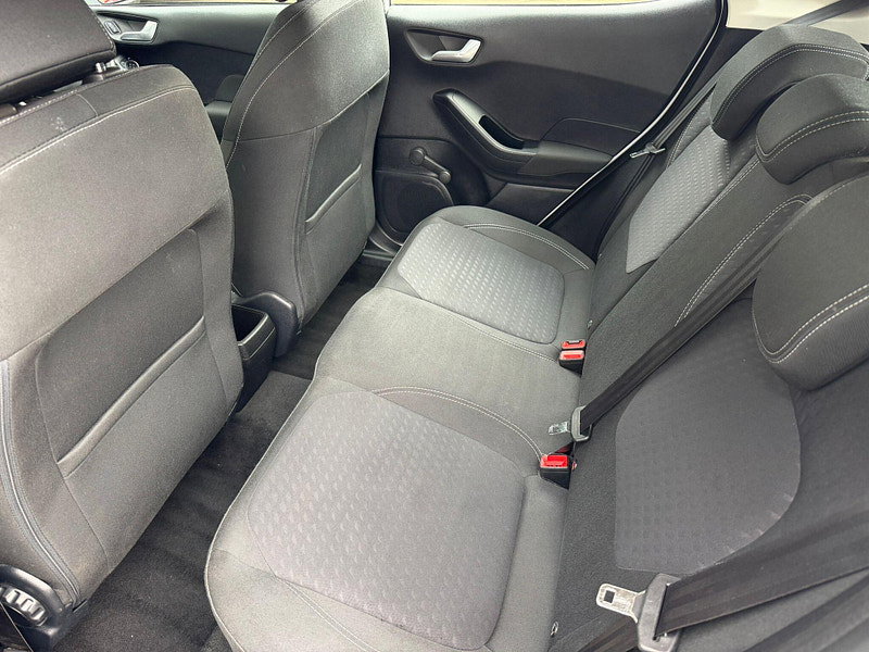 Ford Fiesta 1.1 Ti-VCT Zetec Euro 6 (s/s) 5dr 5dr Manual 2026
