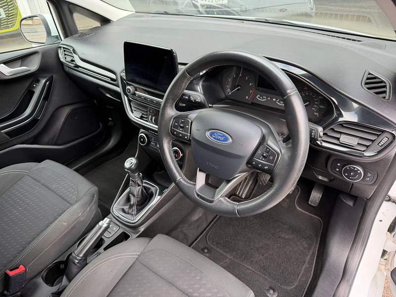 Ford Fiesta 1.1 Ti-VCT Zetec Euro 6 (s/s) 5dr 5dr Manual 2026