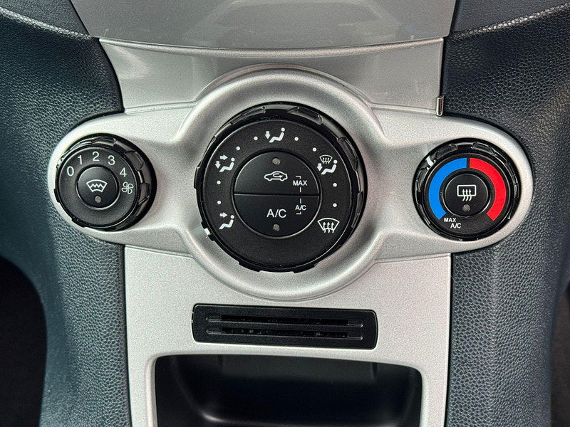 Ford Fiesta 1.4 Zetec 3dr 3dr Automatic 2025