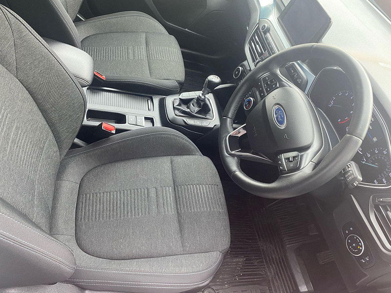 Ford Focus 1.0T EcoBoost MHEV Active Edition Euro 6 (s/s) 5dr 5dr Manual 2025
