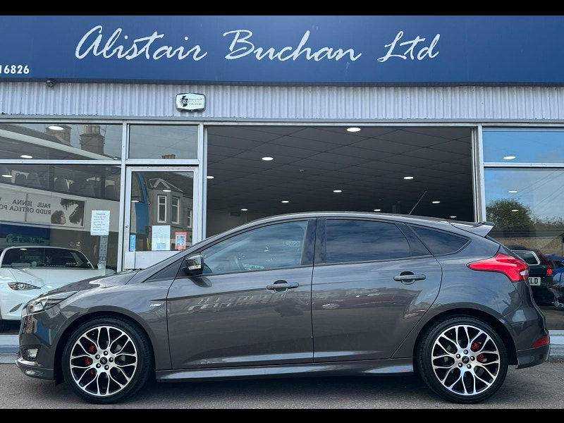Ford Focus 1.0T EcoBoost ST-Line Euro 6 (s/s) 5dr 5dr Manual 2025