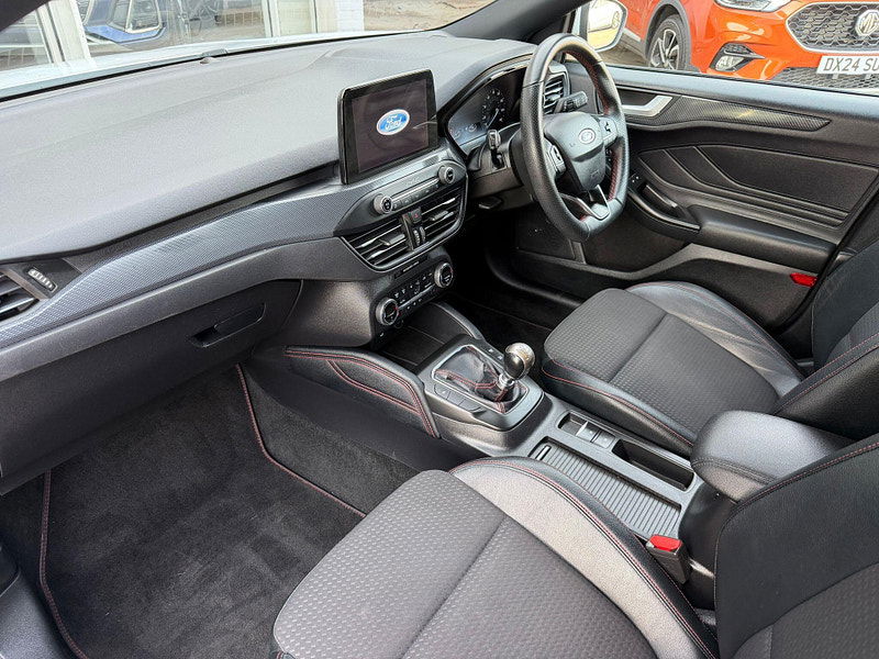 Ford Focus 1.0T EcoBoost ST-Line X Euro 6 (s/s) 5dr 5dr Manual 2026