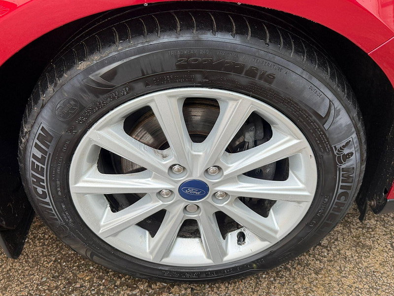 Ford Focus 1.0T EcoBoost Titanium Euro 6 (s/s) 5dr 5dr Manual 2026