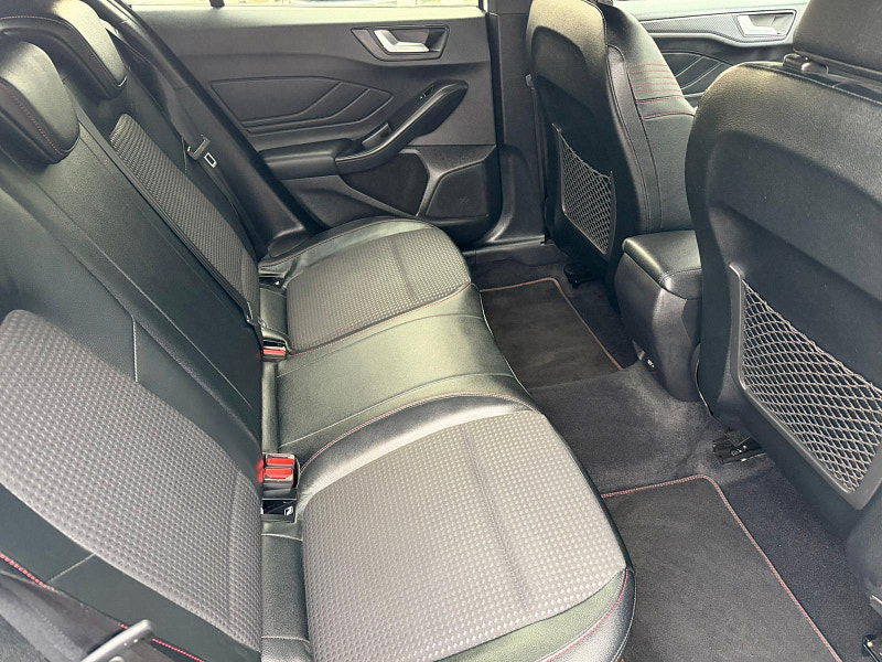 Ford Focus 1.5T EcoBoost ST-Line X Euro 6 (s/s) 5dr 5dr Manual 2025