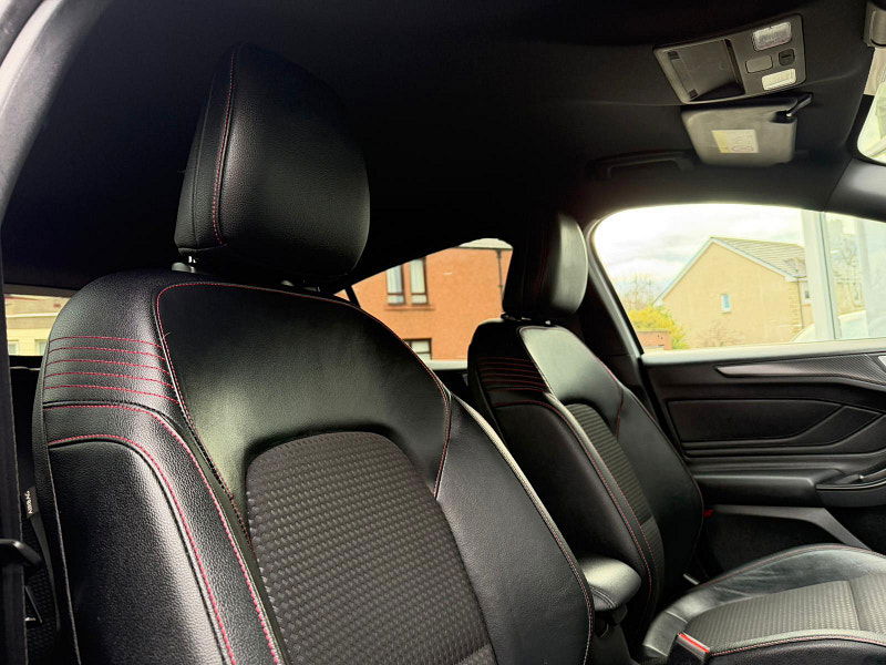 Ford Focus 1.5T EcoBoost ST-Line X Euro 6 (s/s) 5dr 5dr Manual 2025