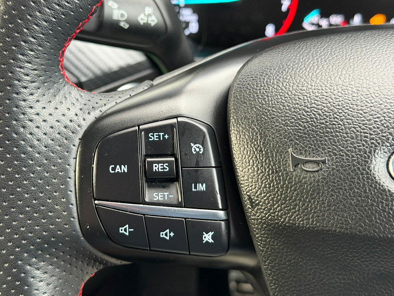 Ford Focus 1.5T EcoBoost ST-Line X Euro 6 (s/s) 5dr 5dr Manual 2025