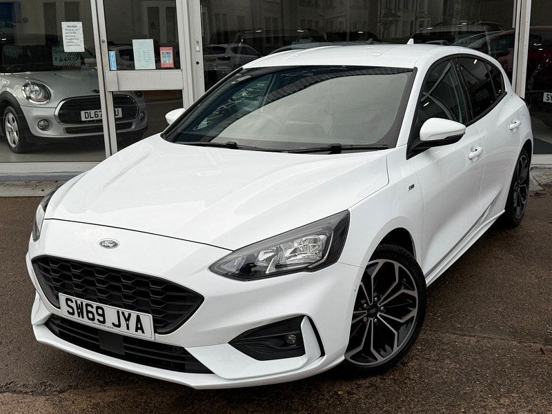 Ford Focus 1.5T EcoBoost ST-Line X Euro 6 (s/s) 5dr 5dr Manual 2025