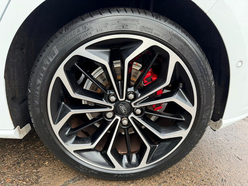 Ford Focus 1.5T EcoBoost ST-Line X Euro 6 (s/s) 5dr 5dr Manual 2025