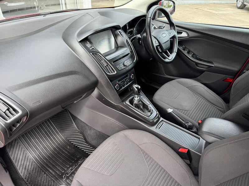 Ford Focus 1.5T EcoBoost Titanium Euro 6 (s/s) 5dr 5dr Manual 2025