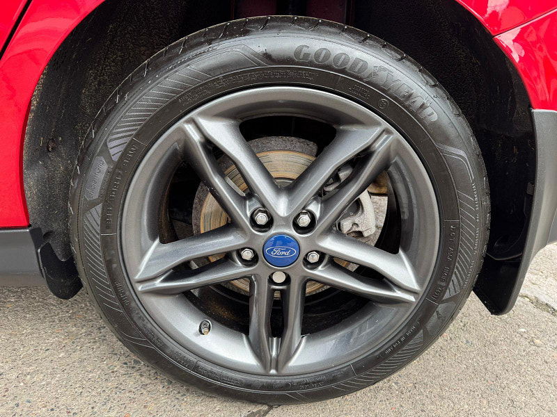 Ford Focus 1.5T EcoBoost Titanium Euro 6 (s/s) 5dr 5dr Manual 2025