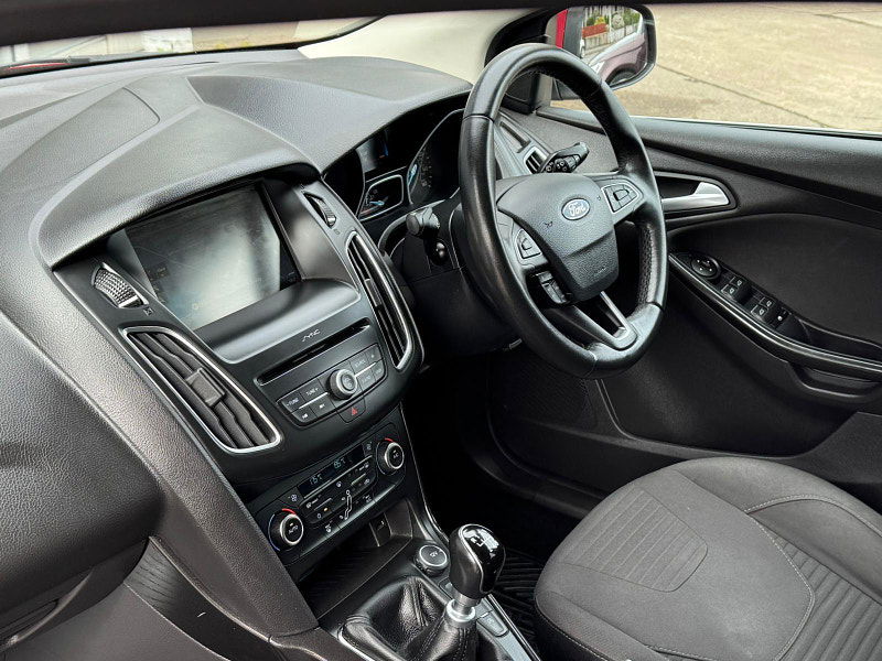 Ford Focus 1.5T EcoBoost Titanium Euro 6 (s/s) 5dr 5dr Manual 2025