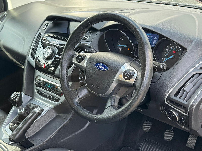 Ford Focus 1.6 TDCi Titanium X Euro 5 (s/s) 5dr 5dr Manual 2025