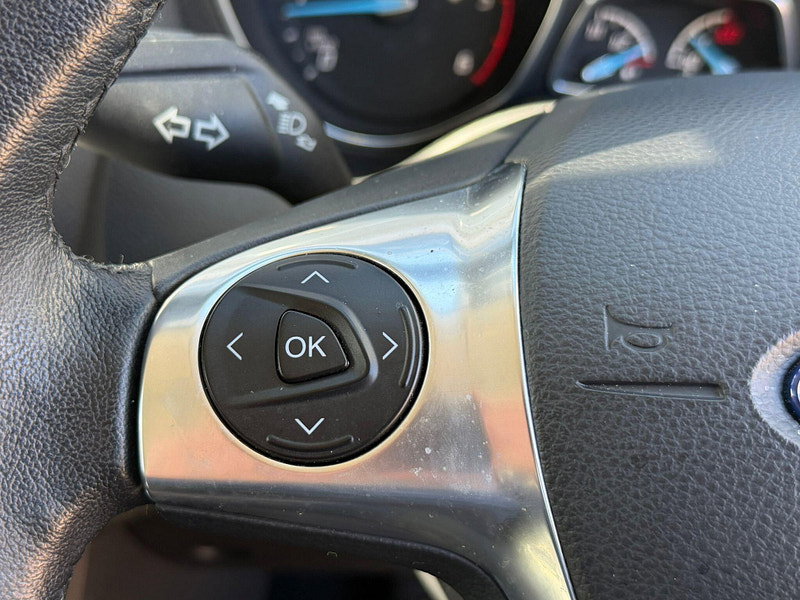 Ford Focus 1.6 TDCi Zetec Navigator Euro 5 (s/s) 5dr 5dr Manual 2026