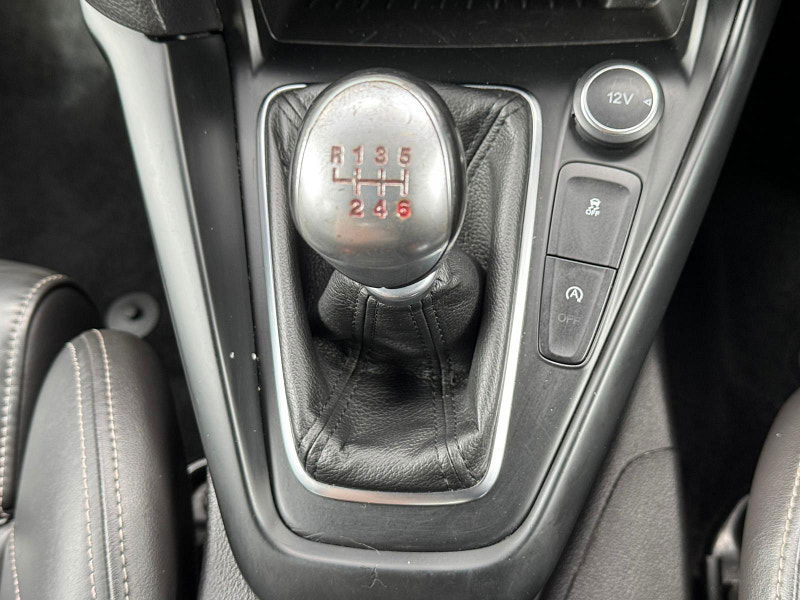 Ford Focus 2.0T EcoBoost ST-3 Euro 6 (s/s) 5dr 5dr Manual 2025